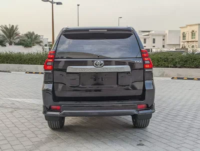 Toyota Prado 2.7L V4 GCC Specs | Low Mileage | Leather Seats | Cruise Control | Excellent Condition-5