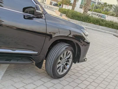 Toyota Prado 2.7L V4 GCC Specs | Low Mileage | Leather Seats | Cruise Control | Excellent Condition-8