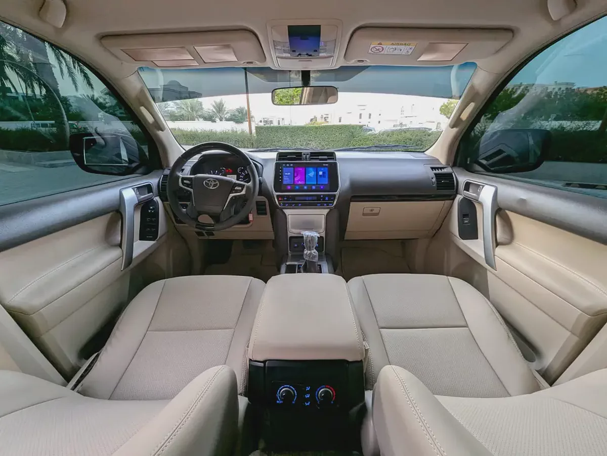 Toyota Prado 2.7L V4 GCC Specs | Low Mileage | Leather Seats | Cruise Control | Excellent Condition-10-10