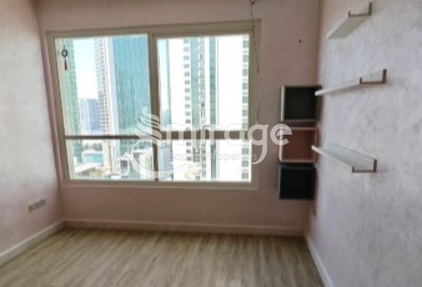 Open Layout 2BR Unit | Full Facilities