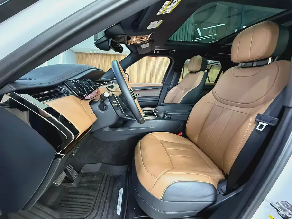 2024 Land Rover Range Rover Sport P400 Dynamic HSE-8-8
