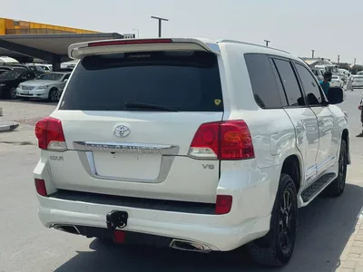 Toyota Land Cruiser 2014 white color GCC calen car-7