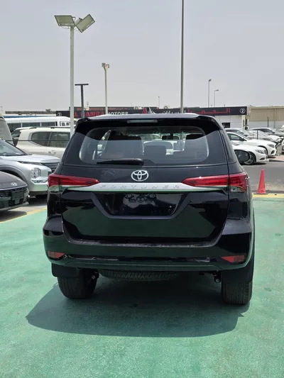 TOYOTA FORTUNER 2.7L PETROL 2026 – BASIC-7