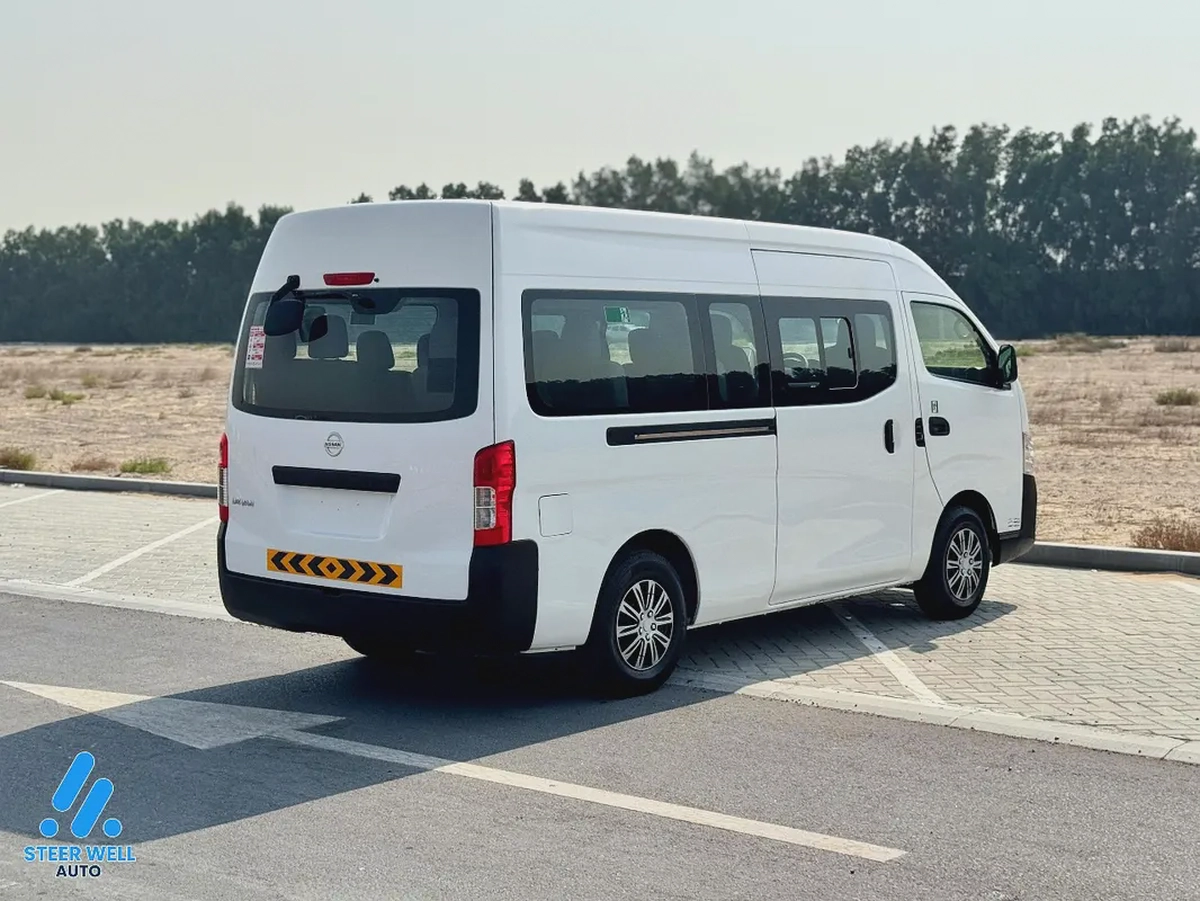 2022 Nissan Urvan NV350 - Petrol - GCC - Manual Transmission-5-5