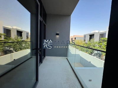 Prestigious Community – Masaar Villas with Elegant Emirati Design. Robinia, Masaar-13