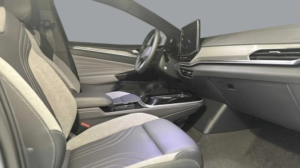 Volkswagen ID.4 2022 Lite Pro - Electrifying the Future, Fully Loaded!