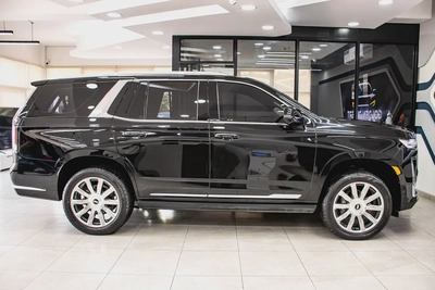 2021 Cadillac Escalade Platinum Luxury-2