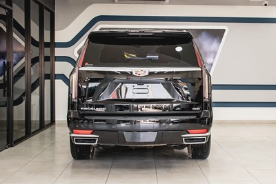 2021 Cadillac Escalade Platinum Luxury-4