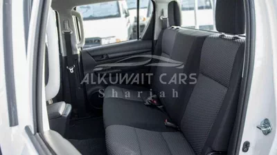 Toyota Hilux GL DC 2.4D MT 4X4 P.WINDOW MY2023 – WHITE-16