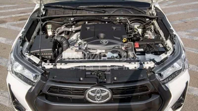 Toyota Hilux GL DC 2.4D MT 4X4 P.WINDOW MY2023 – WHITE-17