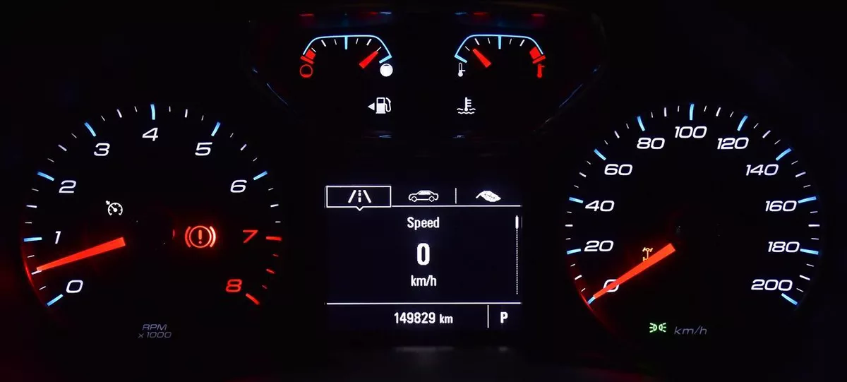 Chevrolet Trailblazer Z71 ( 2018 Model ) in Blue Color GCC Specs-7-7