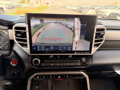Toyota Tundra Premium option 360 Camera, leather seats 2024-8