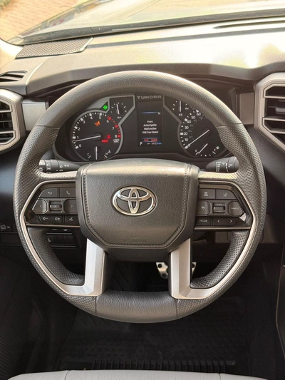 Toyota Tundra Premium option 360 Camera, leather seats 2024-10
