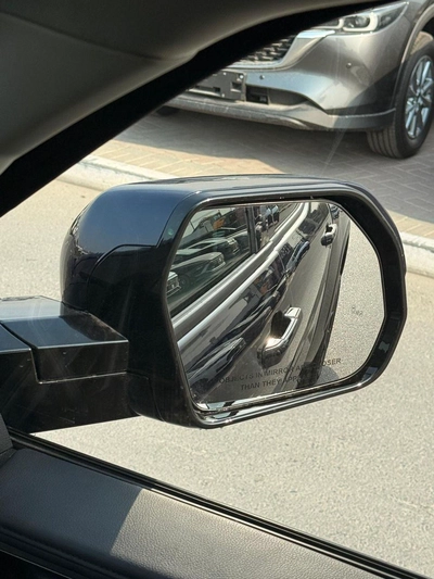 Toyota Tundra Premium option 360 Camera, leather seats 2024-17