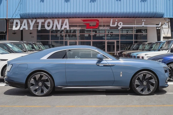 ROLLS-ROYCE SPECTRE | 2024 | SILVER BADGE | 5,200km | UNDER WARRANTY