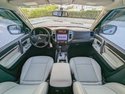 MITSUBISHI PAJERO 2015 GLS MID OPTION V6 3.5L IN EXCELLENT CONDITION-2