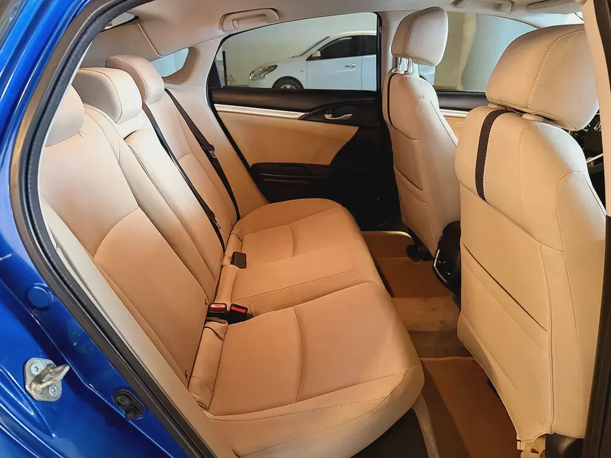 Honda Civic 2.0 EX 2020 Model GCC Specs With Partial Service History In Perfect Condition-11-11