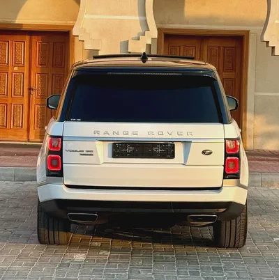 Stunning Land Rover Range Rover Vogue SE Supercharged 2014 | GCC Specs-4