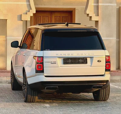 Stunning Land Rover Range Rover Vogue SE Supercharged 2014 | GCC Specs-6