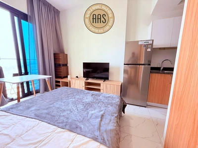 Spacious studio with fully furnished close to metro station-9