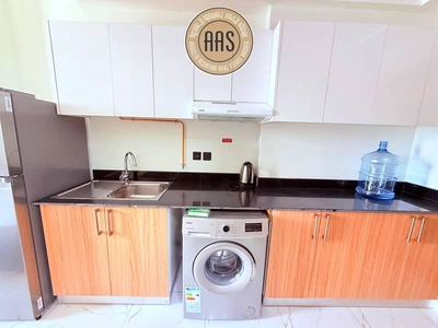 Spacious studio with fully furnished close to metro station-11