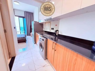 Spacious studio with fully furnished close to metro station-5