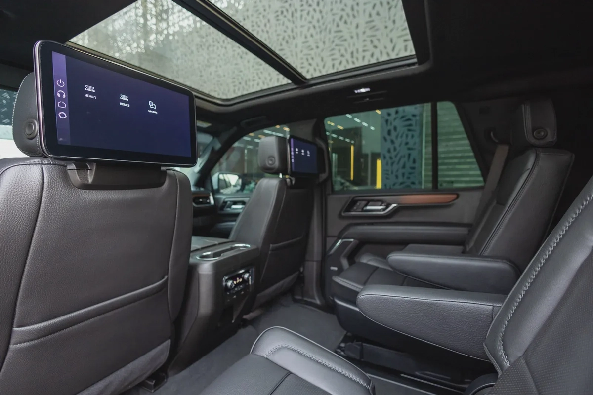GMC Yukon XL 2500 2025-21-21