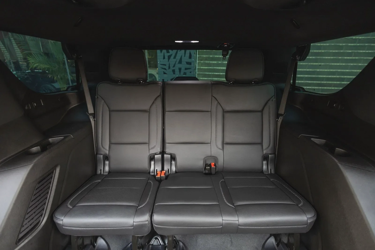 GMC Yukon XL 2500 2025-22-22