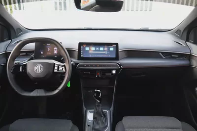 MG MG3 Comfort 2025 GCC Specs - Original Paint-4