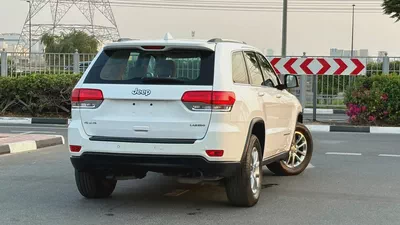 JEEP GRAND CHEROKEE LAREDO 4WD - GCC SPECS - ORIGINAL PAINT - ACCIDENT FREE - EXCELENT CONDITION --5