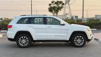 JEEP GRAND CHEROKEE LAREDO 4WD - GCC SPECS - ORIGINAL PAINT - ACCIDENT FREE - EXCELENT CONDITION --8