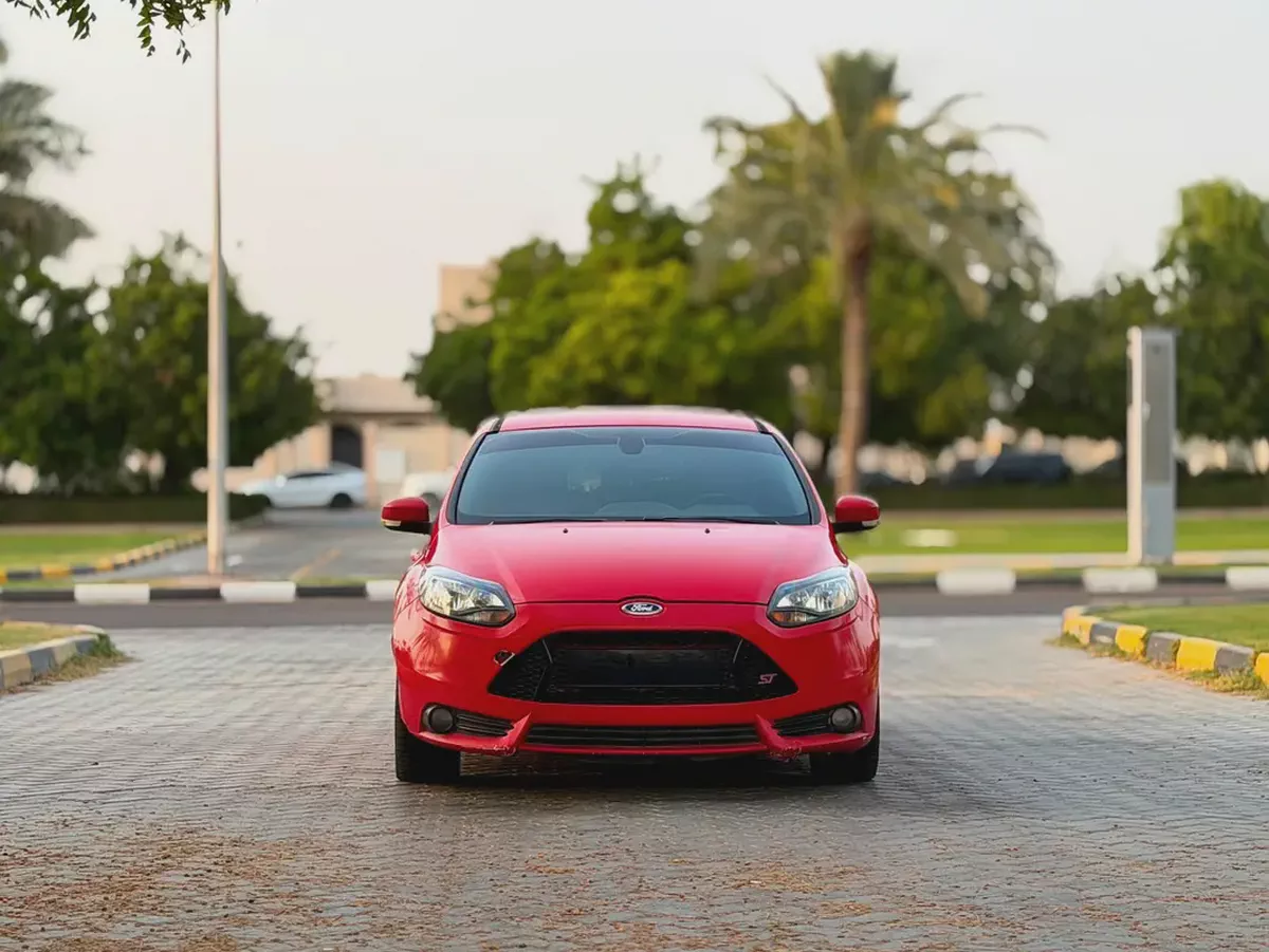 Ford Focus ST 2013 | GCC Specs | Manual Transmission-2-2
