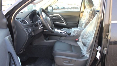 Mitsubishi Montero MITSUBISHI MONTERO 3.0L 4WD SPORT AT #00G58-18