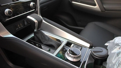 Mitsubishi Montero MITSUBISHI MONTERO 3.0L 4WD SPORT AT #00G58-7