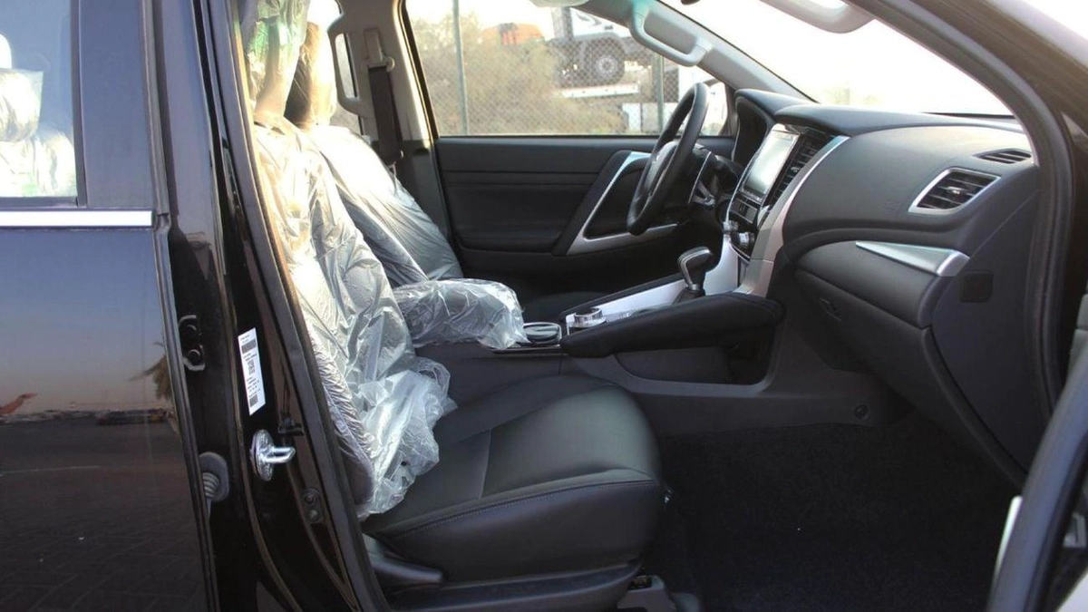 Mitsubishi Montero MITSUBISHI MONTERO 3.0L 4WD SPORT AT #00G58-8-0