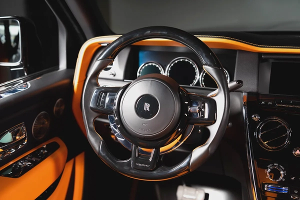 2020 I ROLLS ROYCE I CULLINAN I MANSORY KIT I TWO TONE INTERIOR I FULLY LOADED I IMMACULATE CAR