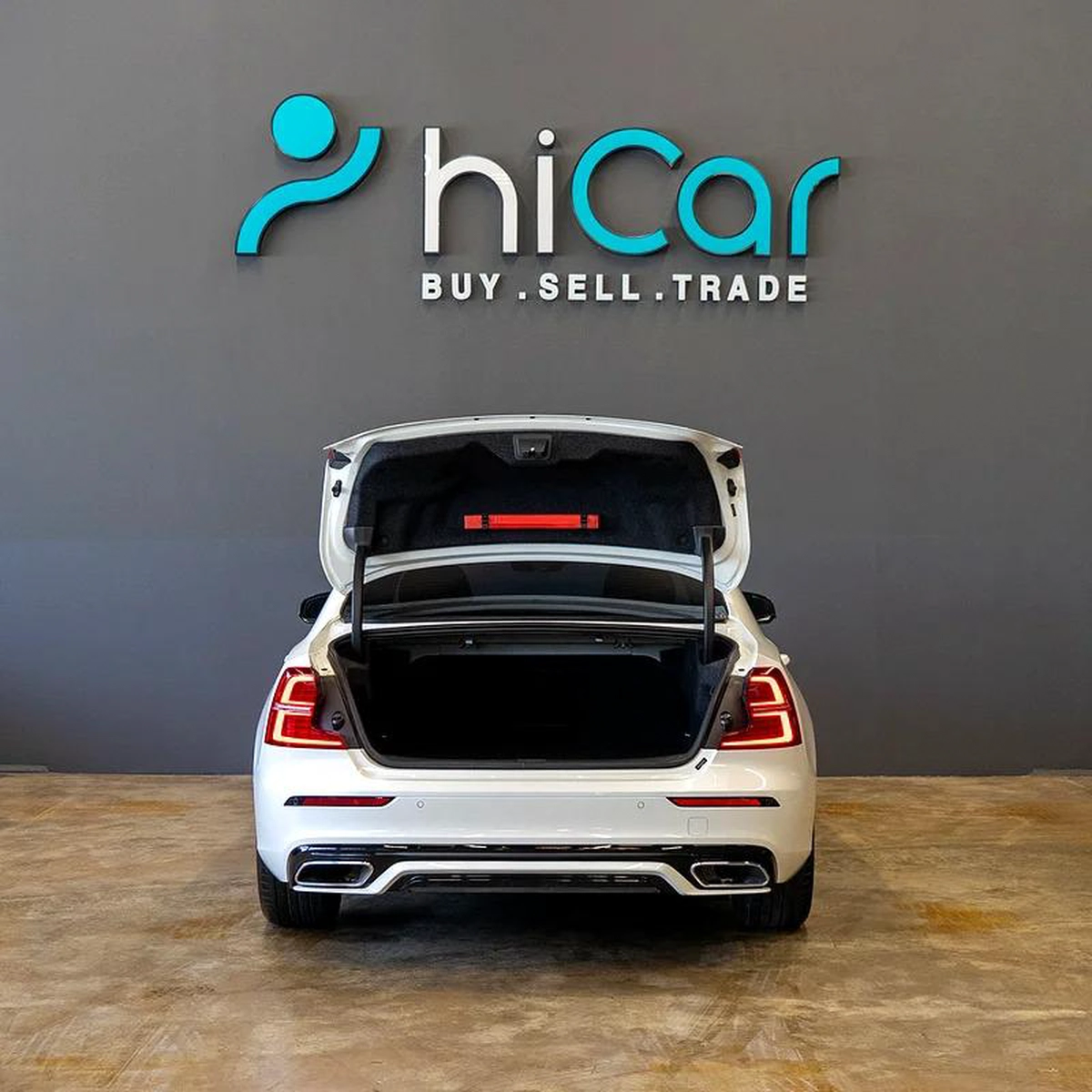 AED 1,819 pm • 0% Downpayment • S60 R-Design • Agency Warranty-6-6