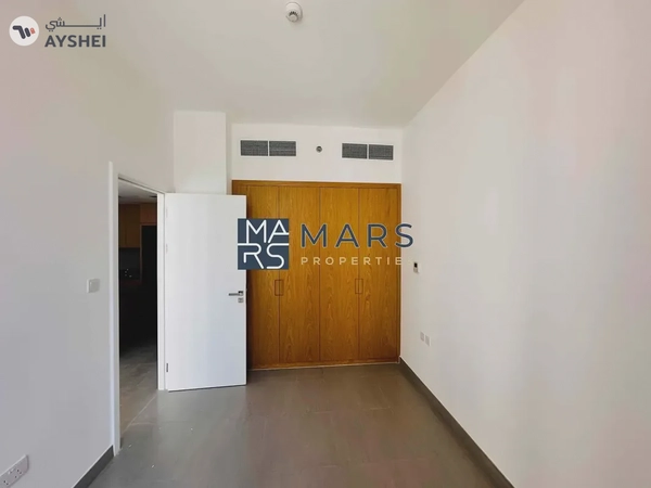 Brand new 1bedroom with pool view