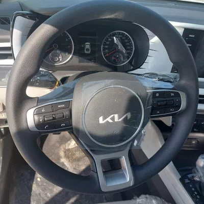 Kia Carnival 2026 – Luxury MPV with SUV-17