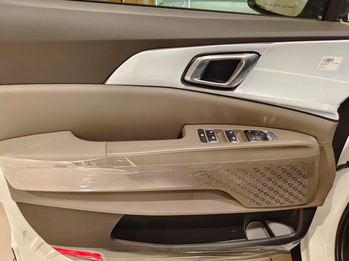 Kia Carnival 2026 – Luxury MPV with SUV-5-5
