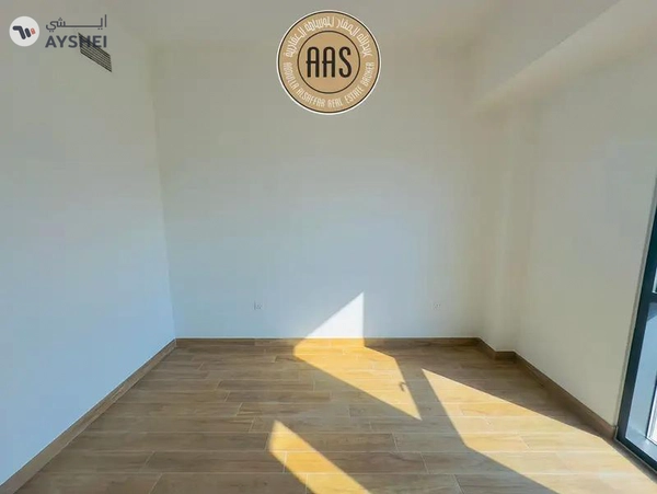 BRAND NEW 3BHK UNFURNISHED FLAT