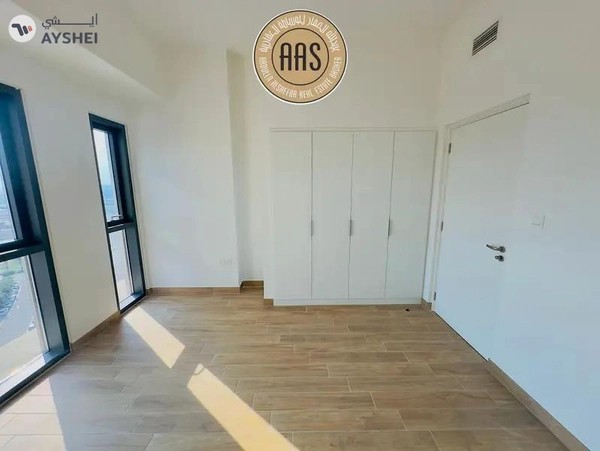 BRAND NEW 3BHK UNFURNISHED FLAT