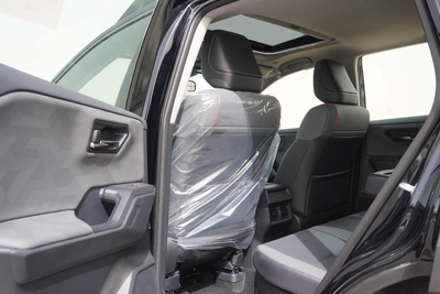 TOYOTA RAV4 2.5L HYBRID FULL OPTION 2026-8