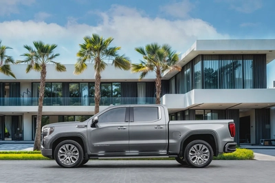 3,330 P.M |  Sierra 1500 Denali Double Cab | 0% Downpayment | Under Warranty!-1
