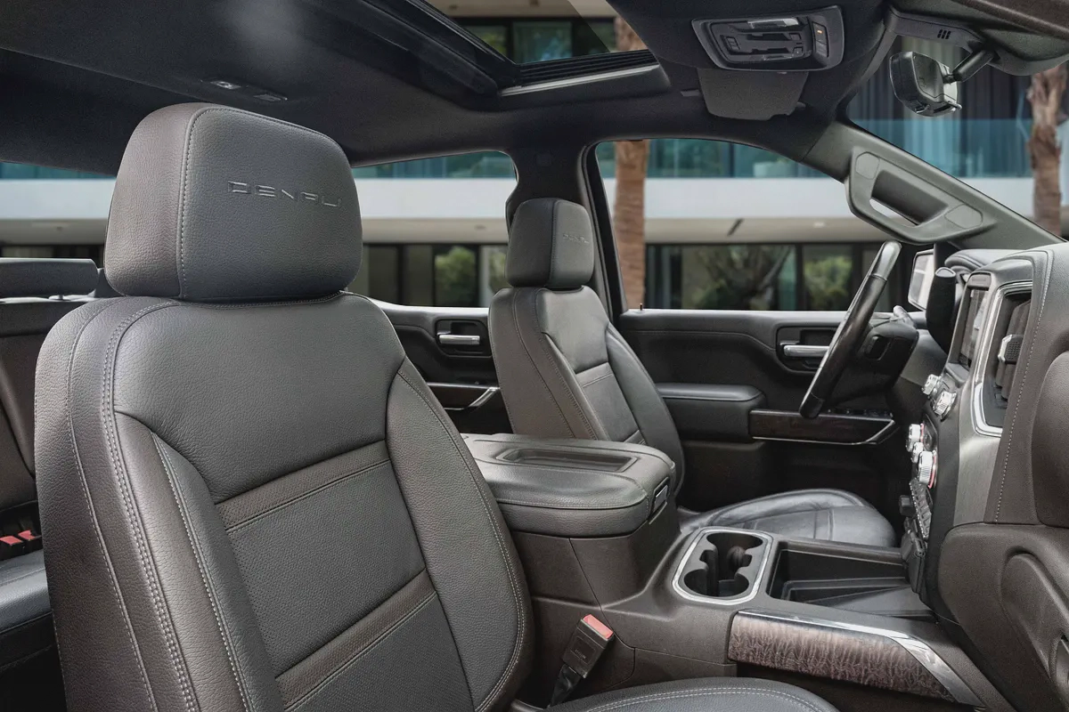 3,330 P.M |  Sierra 1500 Denali Double Cab | 0% Downpayment | Under Warranty!-10-10