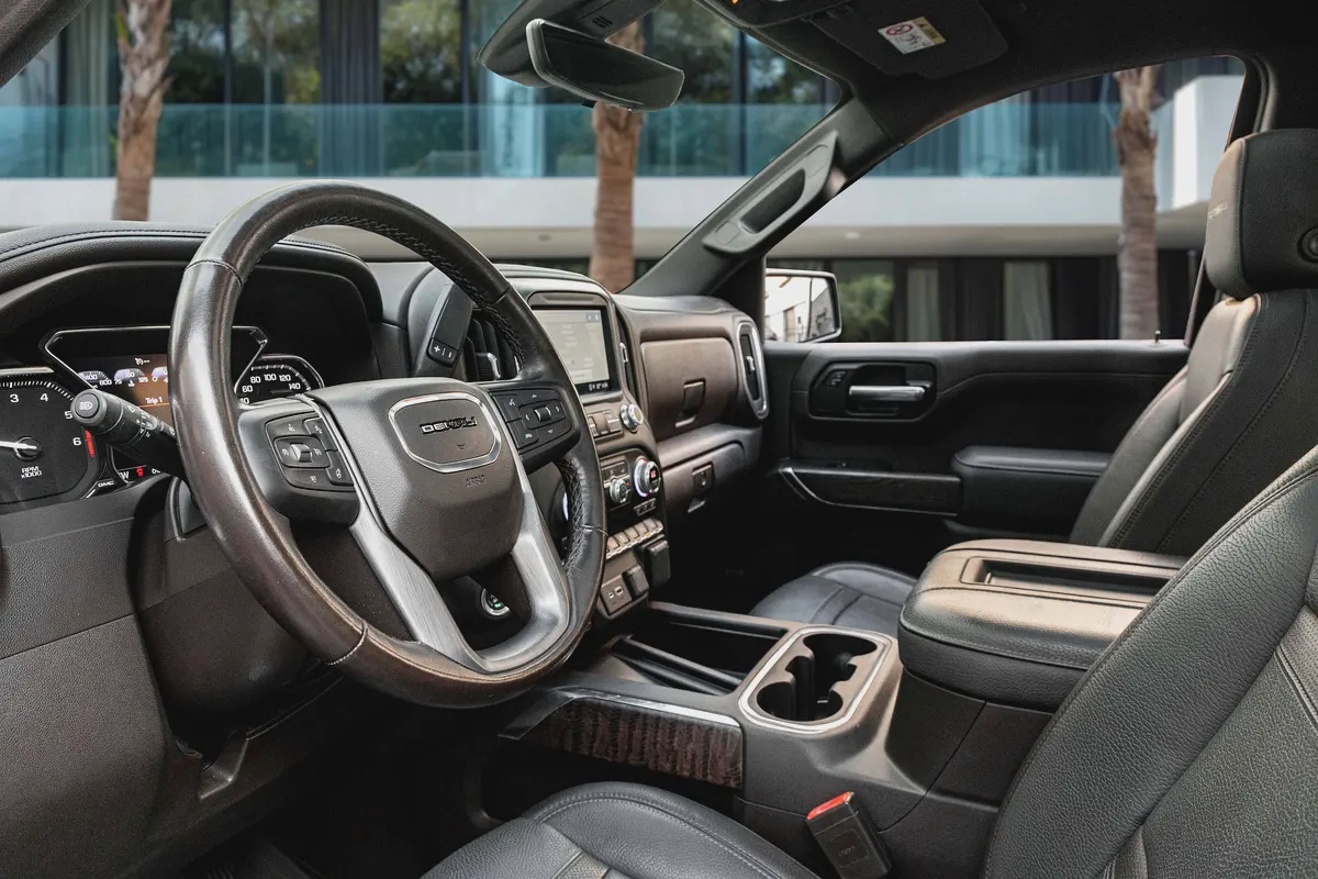 3,330 P.M |  Sierra 1500 Denali Double Cab | 0% Downpayment | Under Warranty!-8-8
