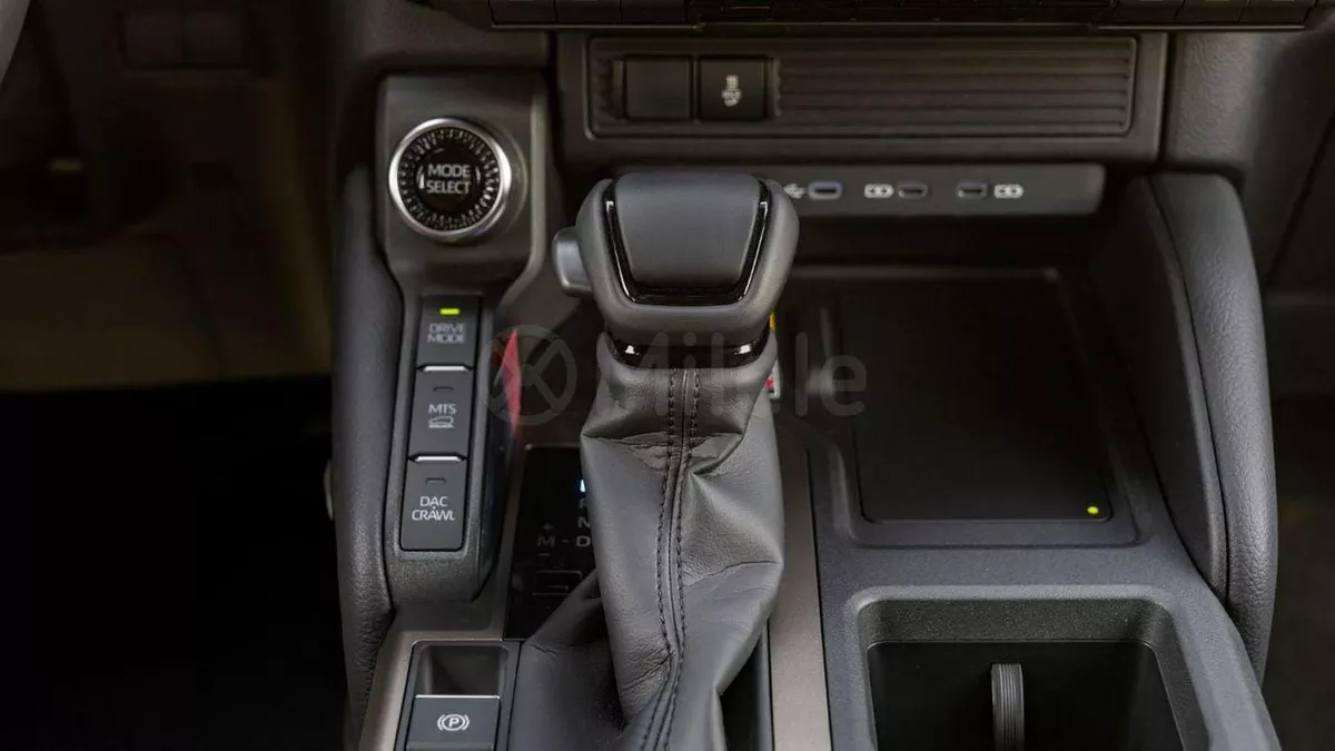 Toyota Prado Adventure-13-0