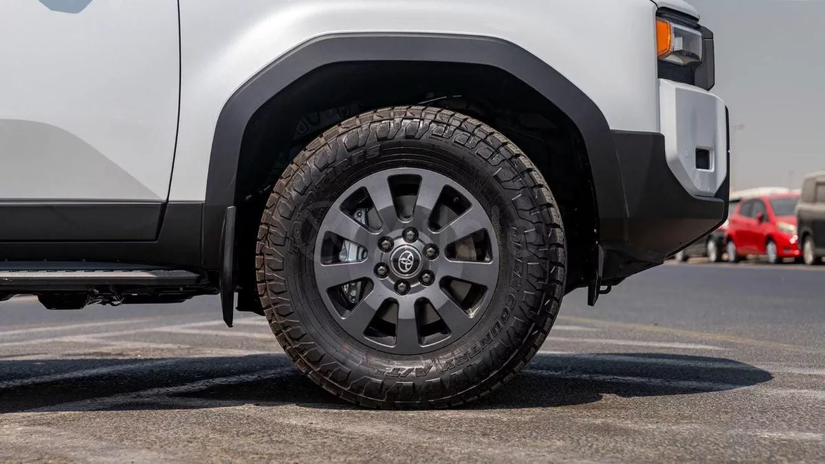 Toyota Prado Adventure-6-0