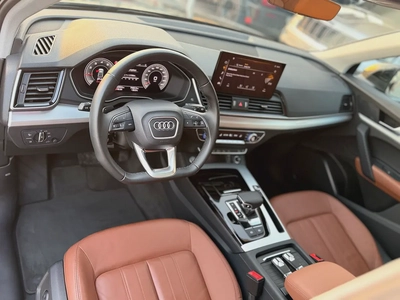 2024 Audi Q5 2.0 TFSI Quattro Tiptronic - GCC Specs - Brand New!-9
