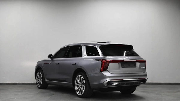 Hongqi E-HS9 | Full Option | 3,250 AED monthly | Registration
